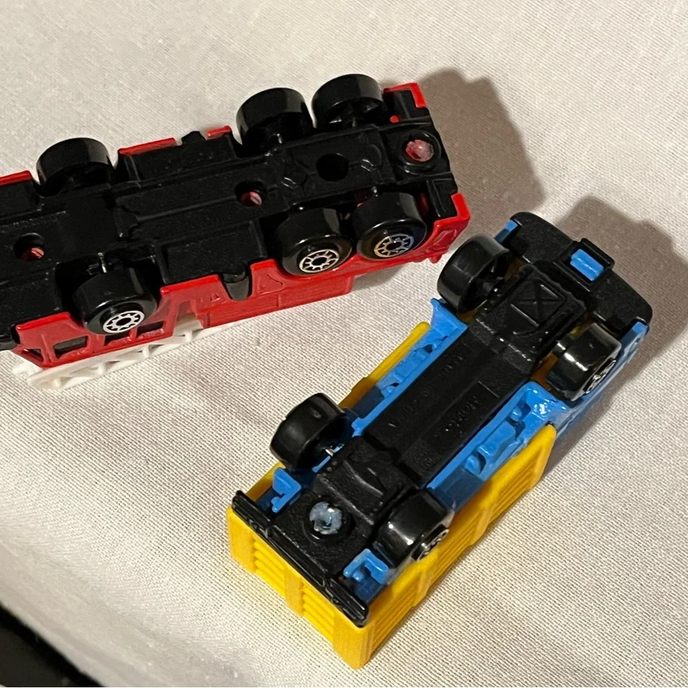 Maisto Trucks (49-52)